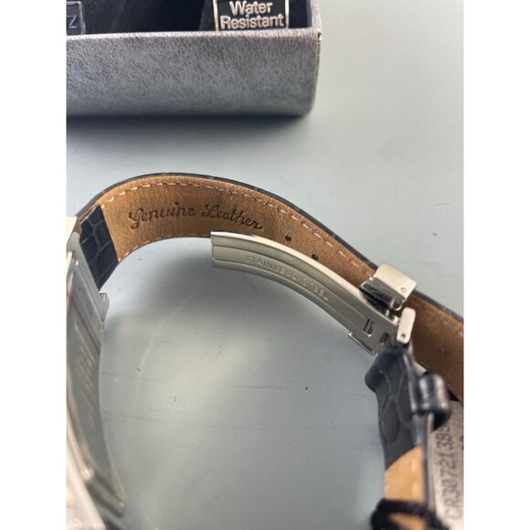 New in Box Croton Ladies Watch Rectangle MOP Face CZ Sapphire Crystal Art Deco - Picture 7 of 12